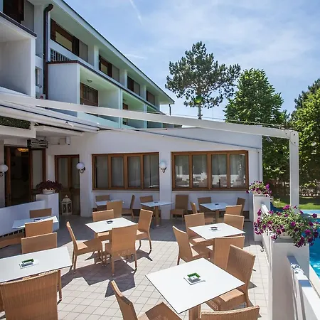 Hotel Mar Del Plata 4*